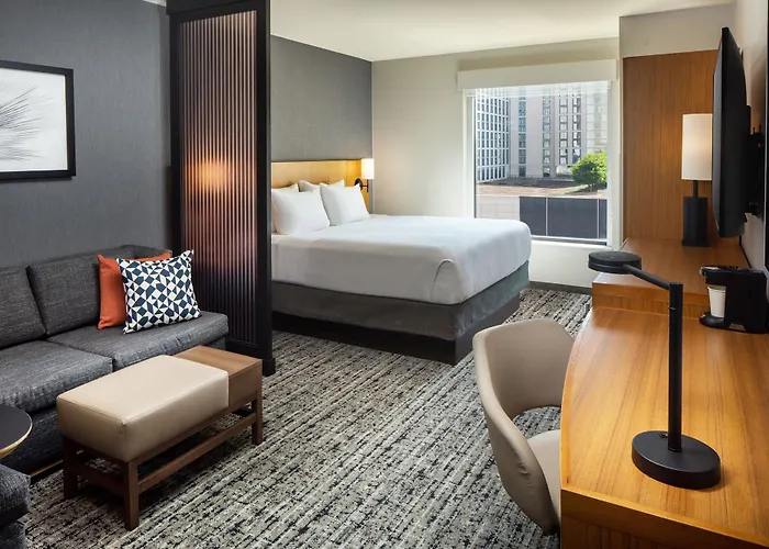 Hyatt Place Nashville Downtown